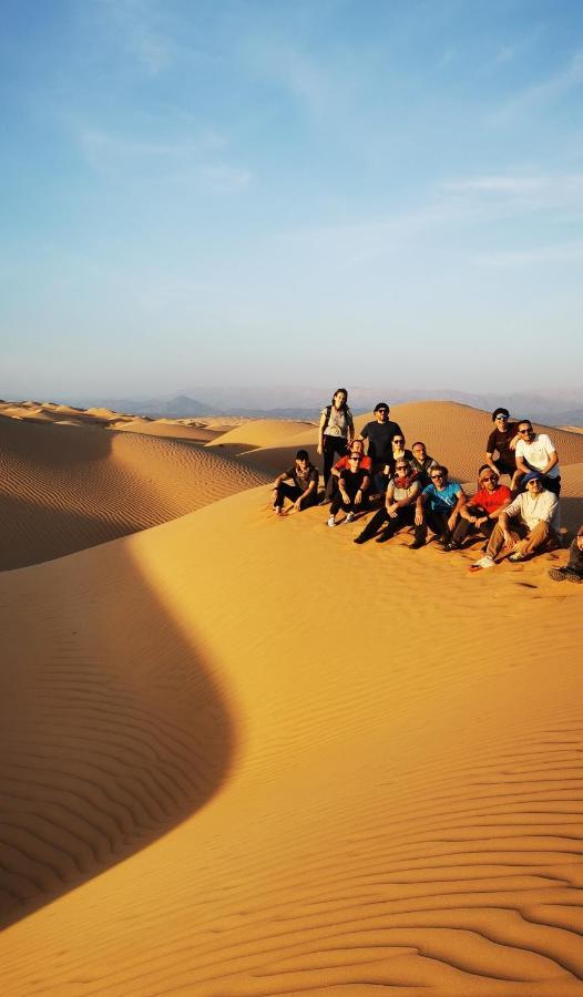 Desert Wonders Camp Ḩawīyah Exteriör bild