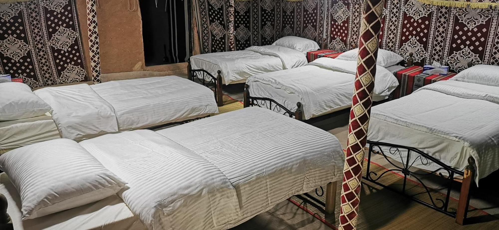 Desert Wonders Camp Ḩawīyah Rum bild
